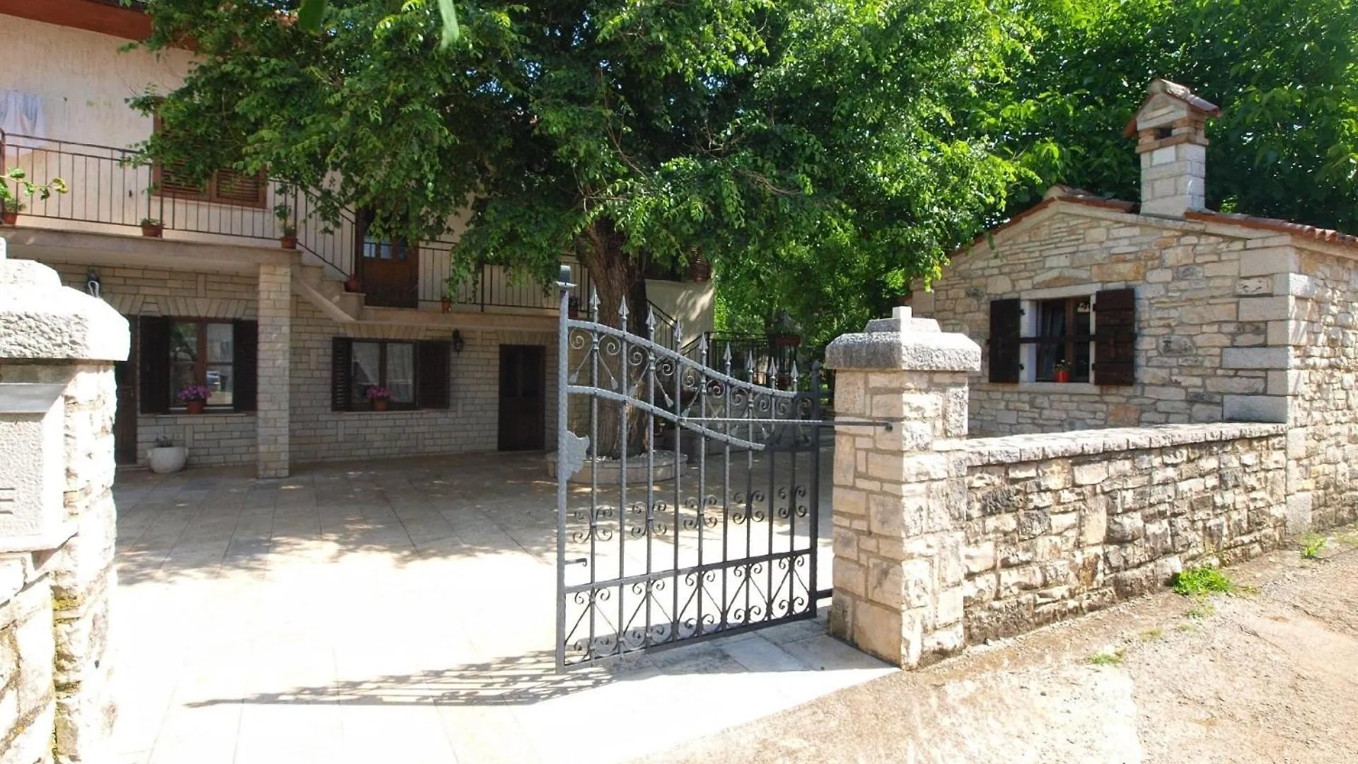 Ferienwohnung Fuer 2 Personen Ca 22 Qm In Matohanci, Istrien Istrische Riviera Lejlighed